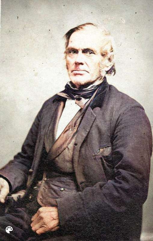 115832
