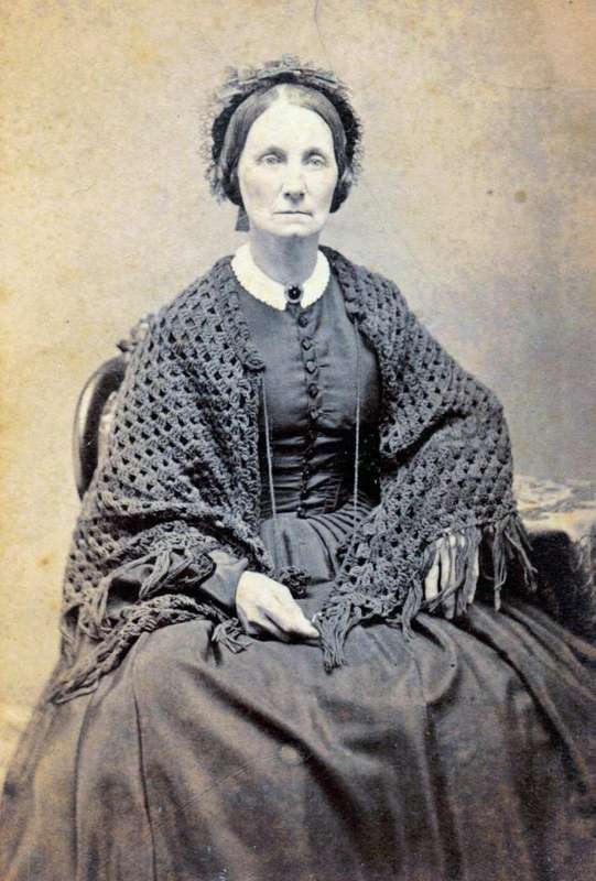 118531