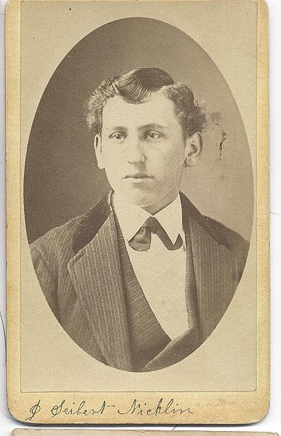 18625