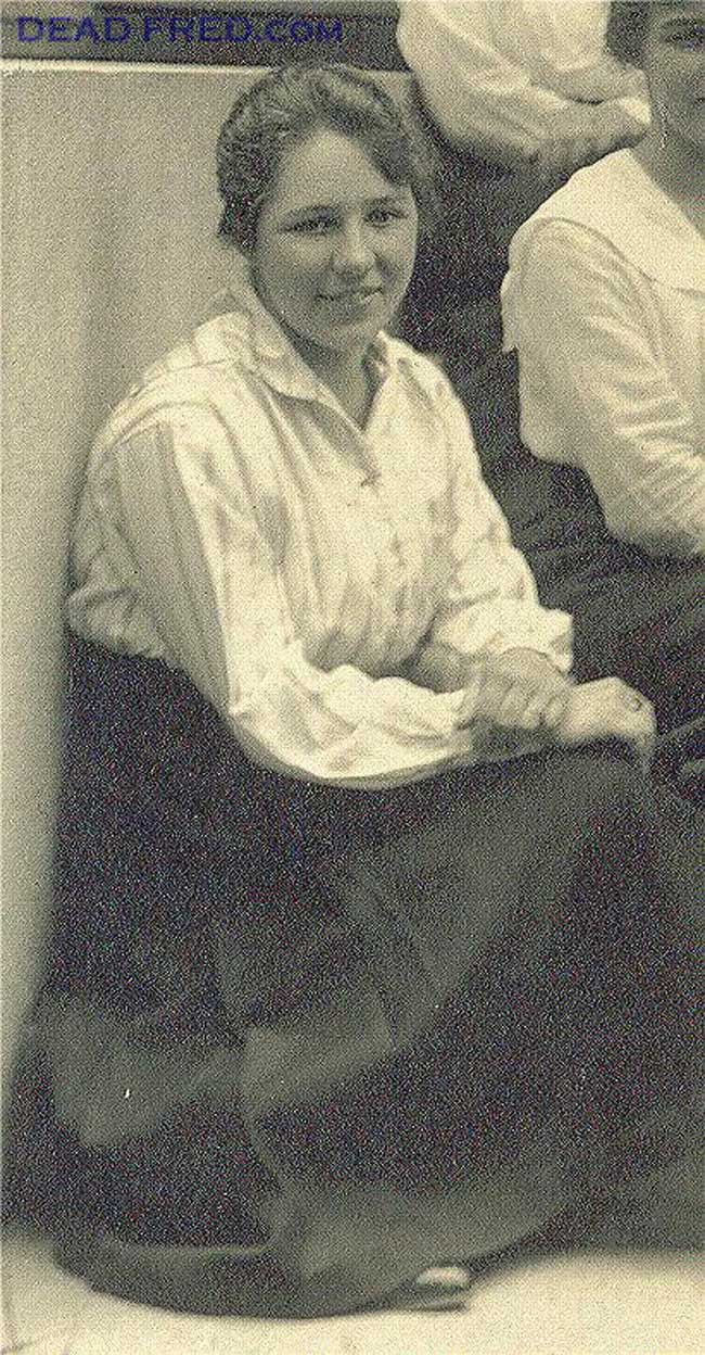 1890