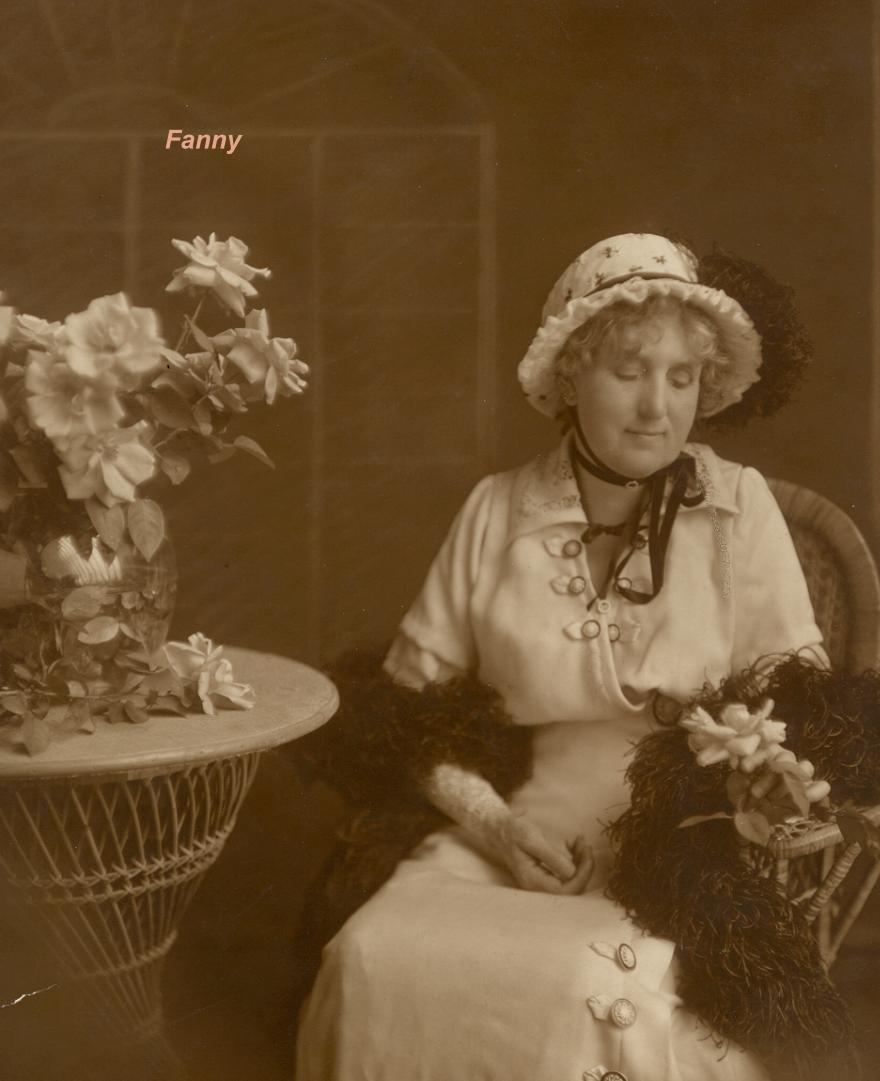 18971