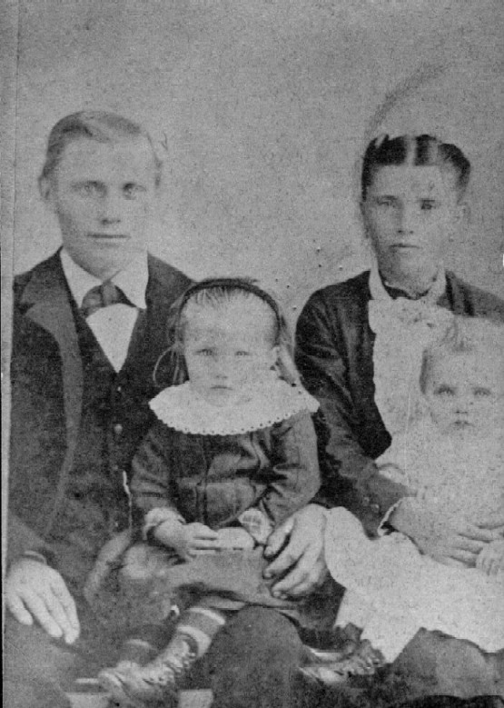 18972