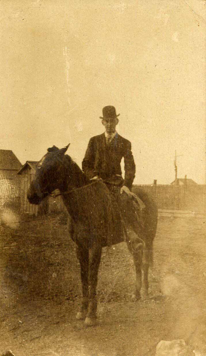 19231