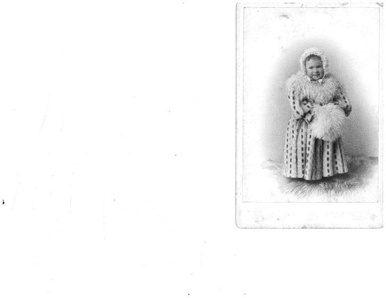 121852
